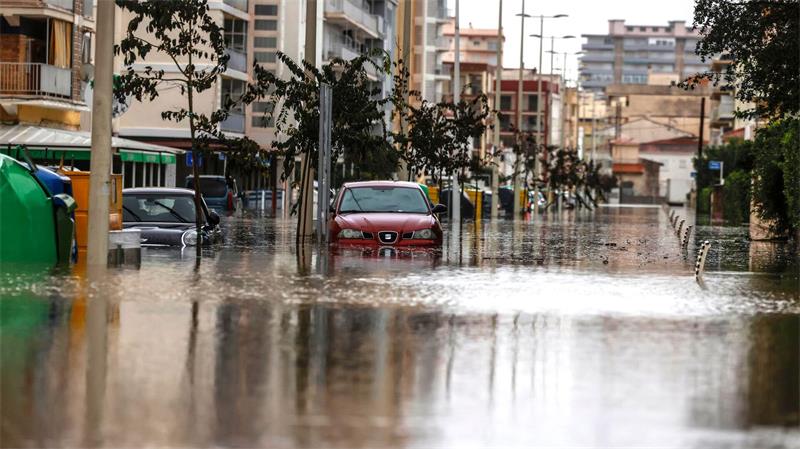 Lage in spanischen Urlaubsregionen nach Sturm entspannter Alle Ausgangsbeschränkungen wurden inzwischen aufgehoben.