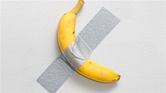 Alle zwei bis drei Tage wird die Banane ausgetauscht. 