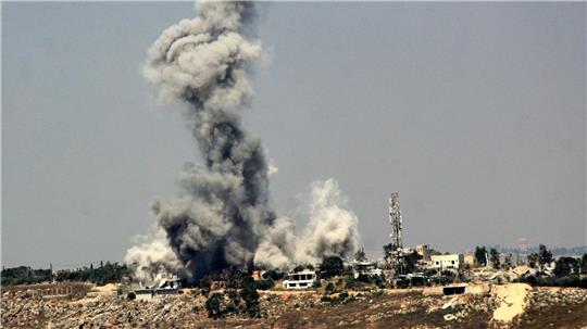 Allein am Sonntag zählten libanesische Medien rund 90 israelische Angriffe im Süden.