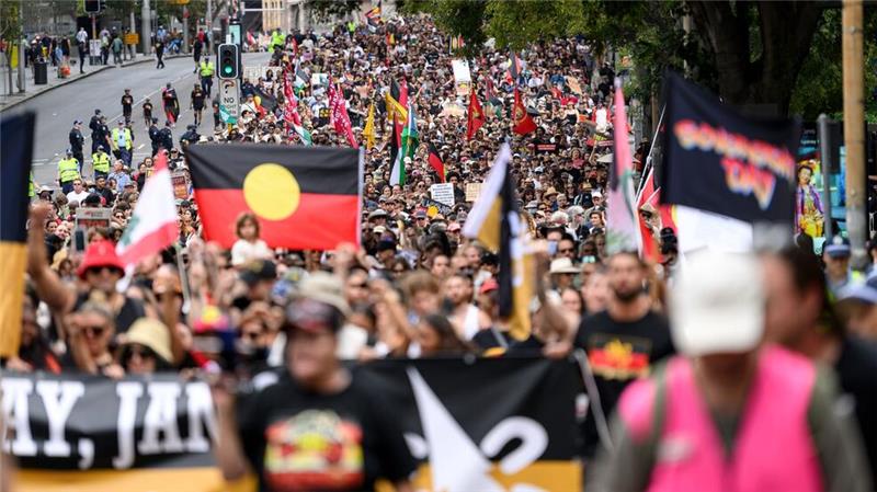 Allein in Sydney versammelten sich Medienberichten zufolge etwa 15.000 Menschen.