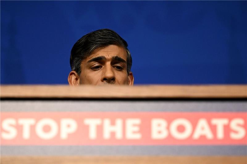 Britischer Asyl-Pakt mit Ruanda ist rechtswidrig Alles andere als erfreut über die Gerichtsentscheidung: Rishi Sunak.