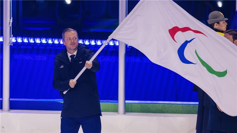 Alles hat ein Ende. Andrew Parsons, , Präsident des IPC, beendet die Paralympischen Spiele 2026.