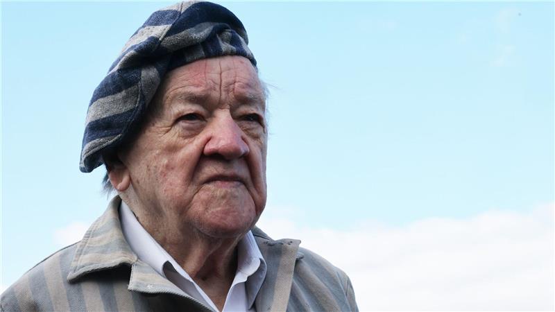 Buchenwald-Gedenken mit Kontroverse und Eklat Alojzy Maciak aus Warschau, gehört zu den neun KZ-Überlebenden, die zur Kranzniederlegung gekommen waren.