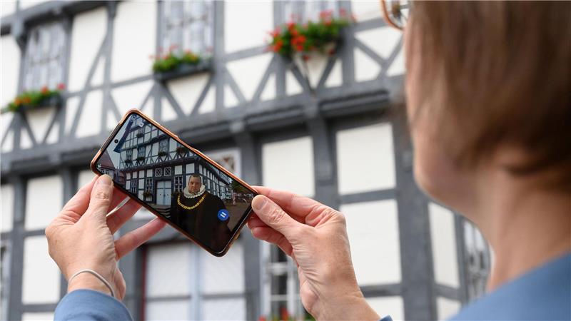 Als Ergänzung zu den VR-Brillen gibt es in Uslar eine Smartphone-App. 