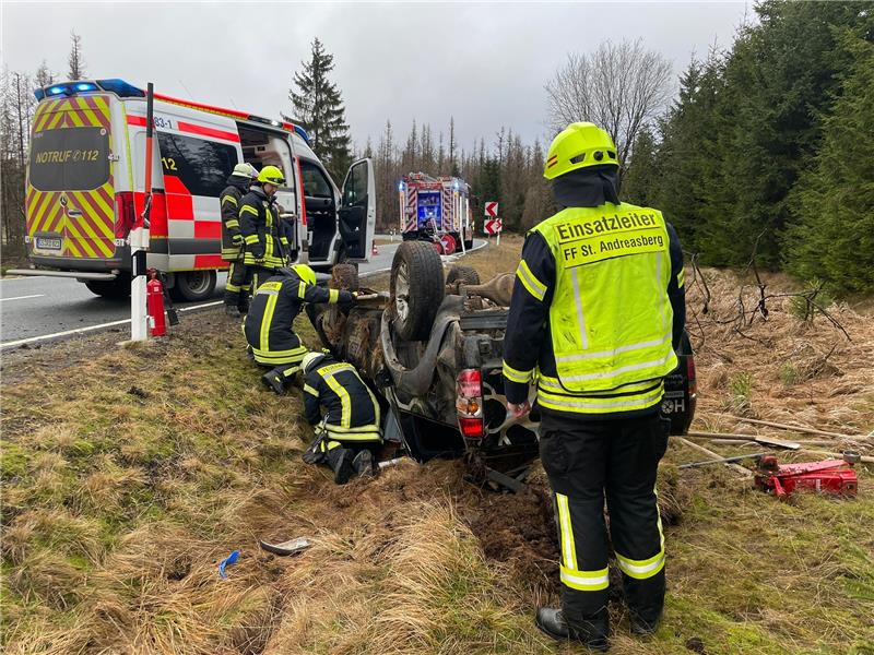 Als die Einsatzkräfte an der Unfallstelle eintrafen, hatte sich der Clausthal-Zellerfelder bereits befreit. Foto: Stille-Bouet