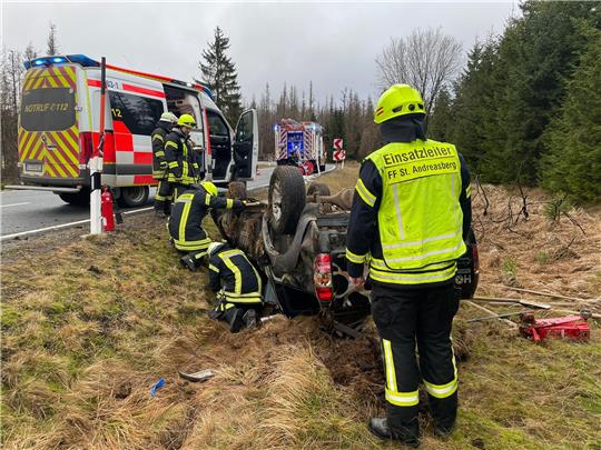 Als die Einsatzkräfte an der Unfallstelle eintrafen, hatte sich der Clausthal-Zellerfelder bereits befreit. Foto: Stille-Bouet