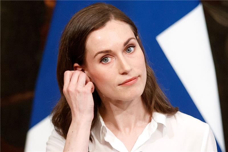 Marin und der Dreikampf um die finnische Regierungsmacht Als junge, charismatische Ministerpräsidentin ist die Sozialdemokratin international zu einer der gefragtesten Politikerinnen der EU geworden.