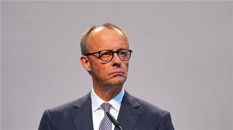 Als künftiger Kanzler will Merz die Asylbewerberzahlen drücken. (Archivfoto)