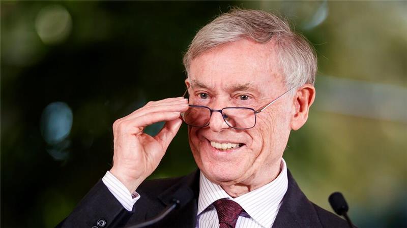 Horst Köhler - ein beliebter und unbequemer Präsident Altbundespräsident Horst Köhler ist tot.