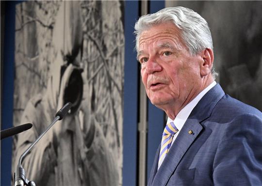 Altbundespräsident Joachim Gauck befürwortet eine starke Unterstützung der Ukraine.