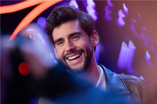 Alvaro Soler wird zum ersten Mal Vater.