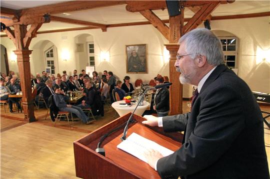 Am 15. Juni soll es wieder eine Sportlerehrung im Bündheimer Schloss geben. Die Jury – der auch AG-Sport-Sprecher Hans-Herwig Schlottke angehört – hat die Sieger bereits ausgewählt, sie bleiben aber bis zum Schluss geheim.  Foto: GZ-Archiv