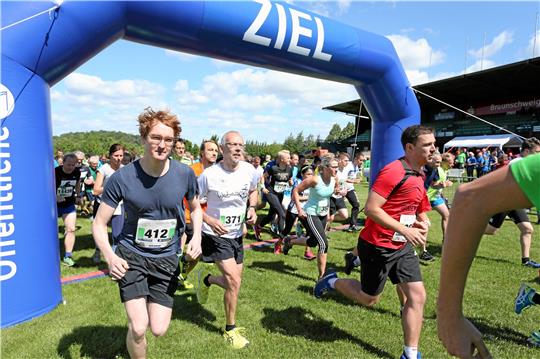 Am 4. Juni geht es wieder los: Der Bad Harzburger Bergmarathon soll wieder mehrere Hundert Läuferinnen und Läufer anlocken. Foto: GZ-Archiv