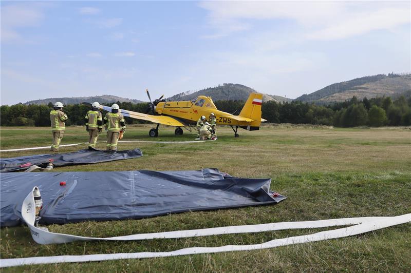 Am Bollrich in Goslar werden die kleineren Löschflugzeuge betankt. Die Feuerwehr...
