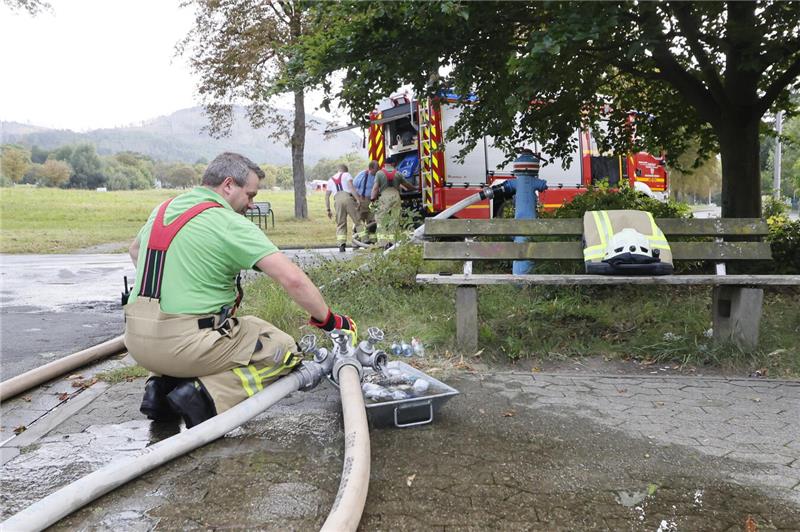 Am Bollrich in Goslar werden die kleineren Löschflugzeuge betankt. Die Feuerwehr...