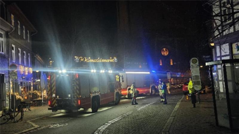 Sperrung aufgehoben: Weihnachtsmarkt wieder komplett geöffnet Am Donnerstagabend wurden einige Teile des Goslarer Weihnachtsmarktes gesperrt.