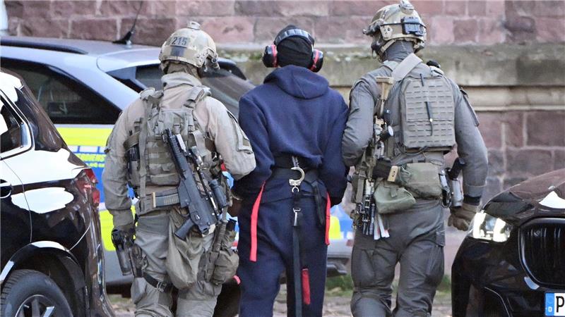 Am Donnerstagnachmittag kam Serhij K. mit dem Hubschrauber in Karlsruhe an. 