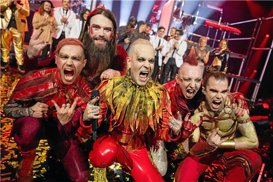 Am Freitag, 3. März, setzen sich die Dark-Rocker von Lord Of The Lost beim Vorentscheid in Köln durch. Foto: Rolf Vennenbernd/dpa