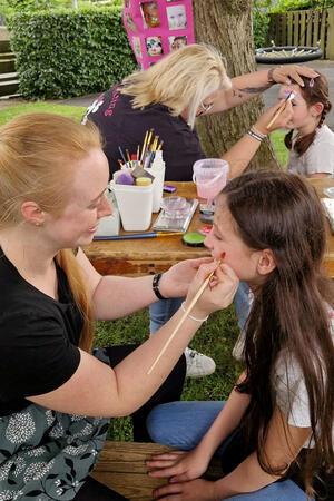 Seit 50 Jahren gibt es eine Kindertagesstätte in Buntenbock Am Nachmittag wird das Jubiläum in der Awo-Kita Buntenbock mit einem bunten Sommerfest für Kinder gefeiert.