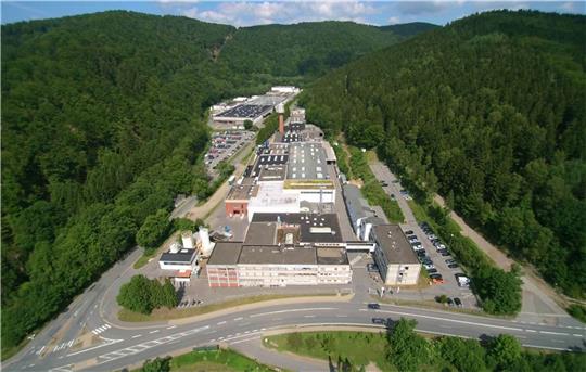 Am Ortsausgang von Bad Lauterberg in Richtung Braunlage, direkt an der Bundesstraße 27, liegen die Exide-Werke, die unter anderem Traktionsbatterien herstellen.  Foto: Exide