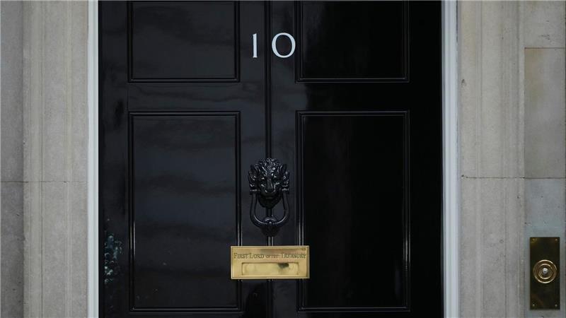 Am Regierungssitz Downing Street 10 ist Bangen angesagt.