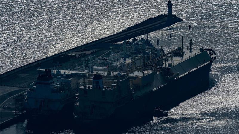 Am Rügener LNG-Terminal ist seit Beginn des Iran-Kriegs ein eigentlich gebuchter Anlauf eines Tankers ausgeblieben. (Archivbild)