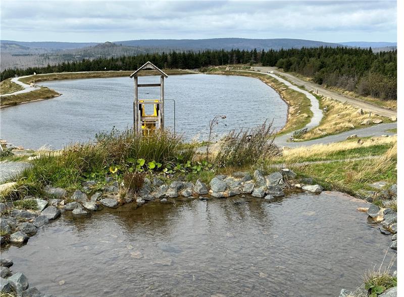 Kommentar: Sind wirklich aller guten Dinge drei? Am Schnei-See auf dem Wurmberg soll ein Imbiss errichtet werden. Foto: Eggers