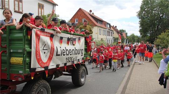 Am Umzug durch Liebenburg beteiligen sich unter anderem zahlreiche Kinder.