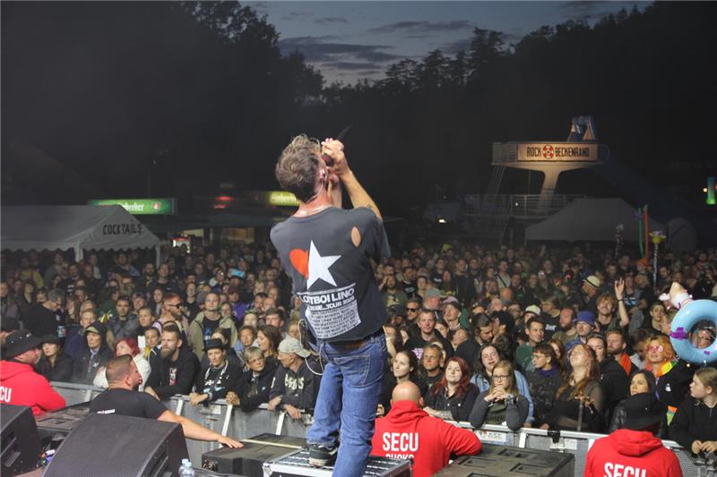 Am Wochenende ging das Rock-am-Beckenrand-Festival in Wolfshagen über die Bühne....