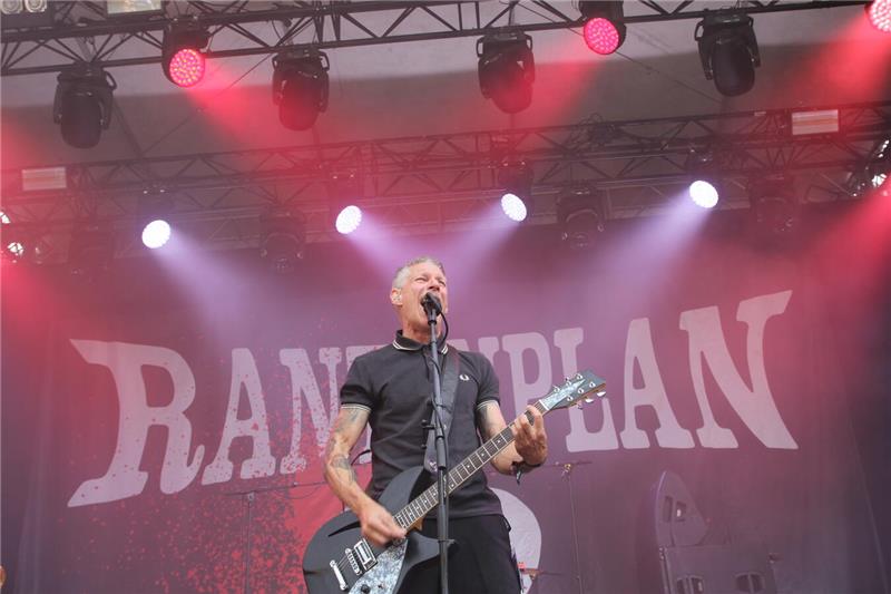 Am Wochenende ging das Rock-am-Beckenrand-Festival in Wolfshagen über die Bühne....