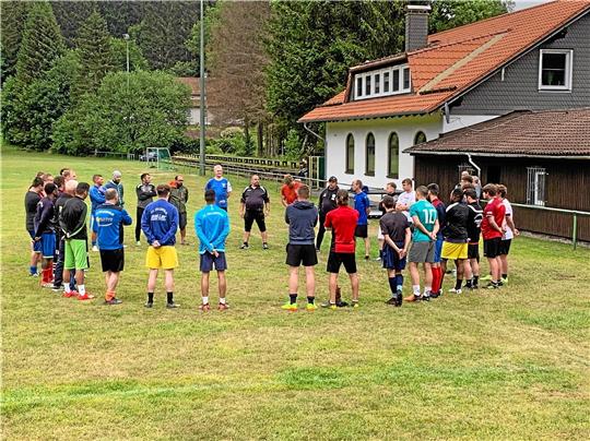 Am Wochenende hat die neue SVG Oberharz ihr Training aufgenommen. Der Zusammenschluss soll den Abwärtstrend der vergangenen Jahre stoppen.  Foto: Privat