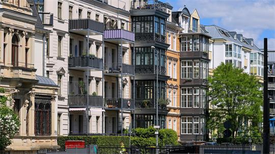 Am günstigsten von den acht größten Städten Deutschlands ist Leipzig mit 10,50 Euro pro Quadratmeter. (Archivbild)