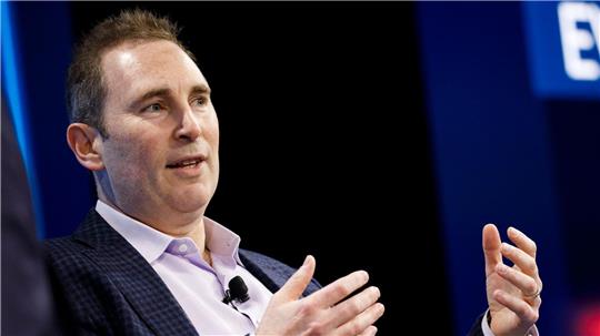 Amazon-Chef Jassy sieht Einzelhändler durch Trumps Zölle in der Zwickmühle. (Archivbild) 