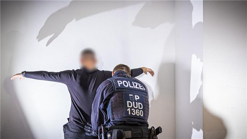 Bundespolizei kontrolliert an Hauptbahnhöfen An 40 Bahnhöfen bundesweit wird an diesem Wochenende kontrolliert.