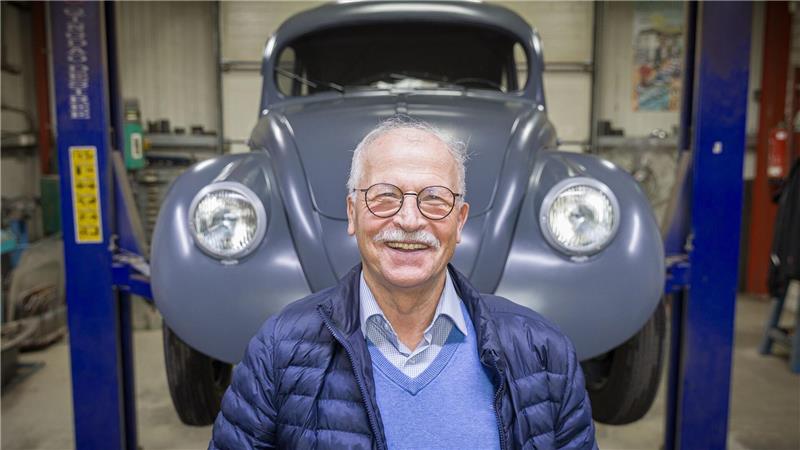 An dem Käfer hat Traugott Grundmann rund acht Jahre gebaut.