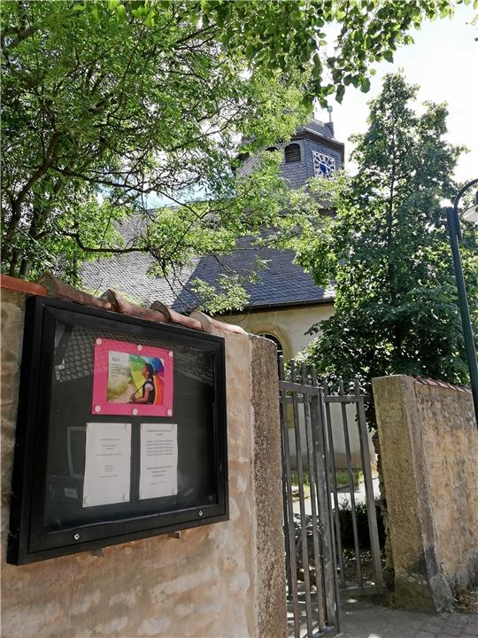 An der St.-Nicolai-Kirche in Westerode stehen die Türen für einen neuen Pfarrer weit offen: Seit Herbst 2020 ist die Pfarrstelle für den Kirchengemeindeverband Westerode/Bettingerode/Lochtum vakant – auf wiederholte Ausschreibungen hat sich kein Bewerber gemeldet. Das bereitet Propst Jens Höfel mit Blick auf die Personalstruktur in der Propstei Bad Harzburg für die Zukunft durchaus Sorgen. Foto: Nachtweyh