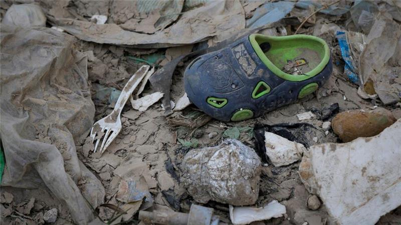Plastikmüll ließe sich durch vier Schritte stark verringern An vielen Orten der Welt wird Müll noch auf offenen Deponien gesammelt.