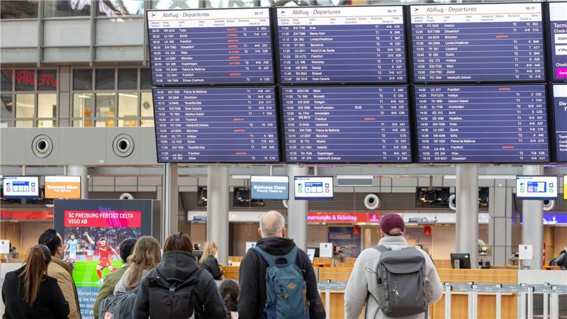 An zahlreichen deutschen Flughäfen wie hier in Hamburg wurden Lufthansa-Flüge gestrichen.