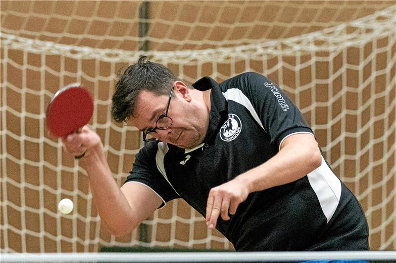 André Passon gehört zu den eifrigsten Punktesammlern des SV Hahndorf, der sich durch zwei Siege auf Rang fünf der Bezirksliga verbessert. Foto: Drechsler