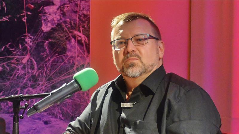 Bestsellerautoren feiern Krimi-Party auf dem Brocken Andreas Gruber liest auf dem Brocken.