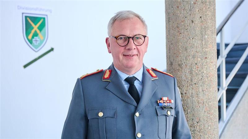 „Fight tonight“: Heimatschutz soll zügig aufgebaut werden Andreas Henne - designierter Kommandeur Heimatschutzdivision