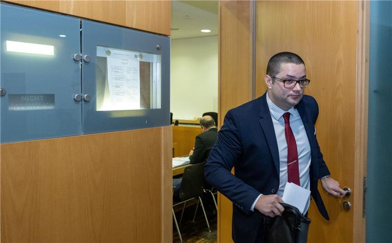 Ermittlungen nach mutmaßlichem Angriff auf AfD-Politiker Andreas Jurca ist nach eigenen Angaben Opfer eines gewalttätigen Angriffs geworden.