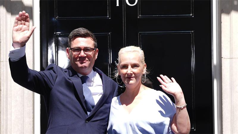 Hoffnungsträger einer Nation: Burnham ist britischer Premier Andy Burnham kennt seine Ehefrau Marie-France van Heel seit Studienzeiten.