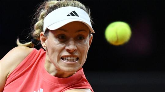 Angelique Kerber musste im zweiten Rasen-Match nach ihrem Comeback die zweite Niederlage hinnehmen.