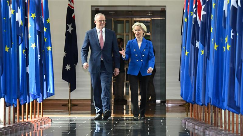 EU und Australien einigen sich auf Freihandelsabkommen Angesichts des fordernden Auftretens der USA und Chinas rücken die EU und Australien näher zusammen.