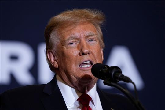Anhänger des ehemaligen US-Präsidenten Donald Trump hatten am 6. Januar 2021 den Parlamentssitz in Washington gestürmt.