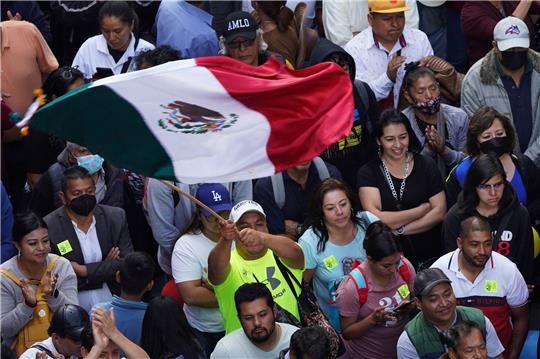 Anhänger des mexikanischen Präsidenten Lopez Obrador in Mexiko-Stadt.