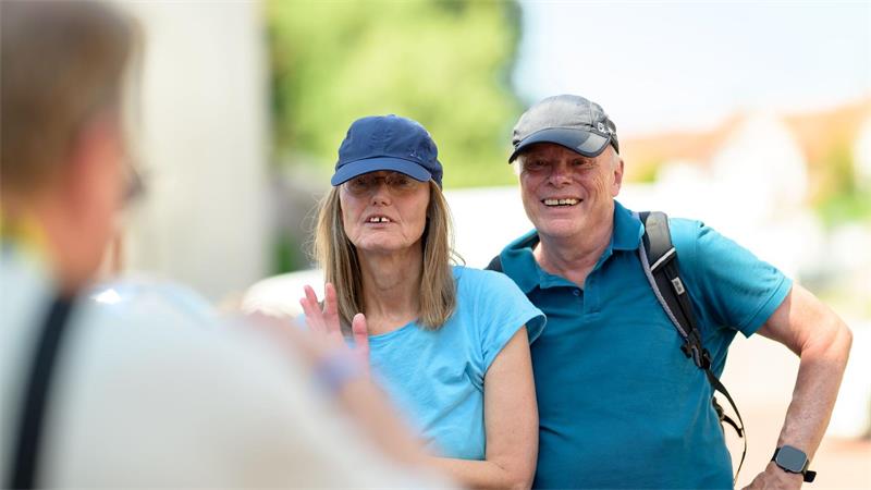 Anke Daalmann und Kay Kendziorski haben eine lange Bahnfahrt auf sich genommen, um an der Führung teilzunehmen. 