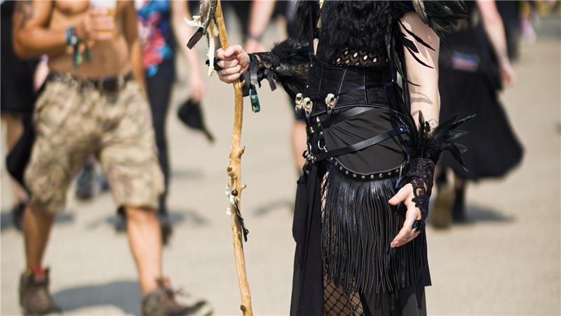 Anlässlich des Jubiläums hat das M’era Luna-Festival bereits am Freitag begonnen und geht in diesem Jahr über drei Tage.