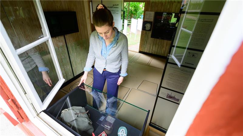 Ausgebombt und auf der Flucht - die „Ley-Bude“ als Zuflucht Anne Herrgesell gehört zum Leitungsteam Wissenschaft der Ausstellung & Sammlung im Freilichtmuseum am Kiekeberg.